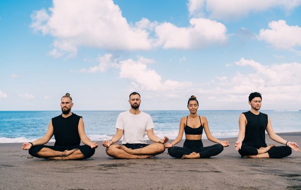 Découvrez notre sélection de must-haves pour le yoga zen